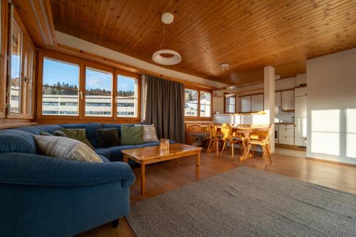 Light Alpine Apartment with View Heart of Flims
