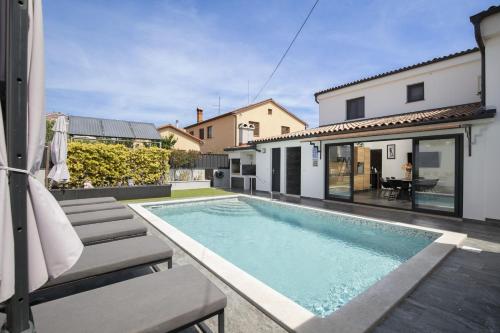 Villa Paradise