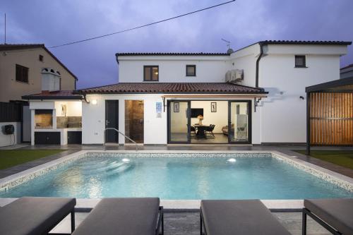 Villa Paradise