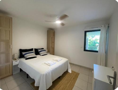 Appartement cosy avec garage et terrasse près de la mer