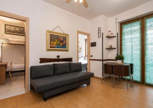 PORTA ROMANA - Trilocale con Balcone e A-C