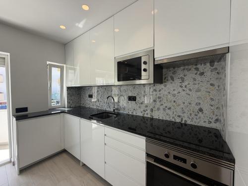 Agua Plaza T2 with Pool & AC