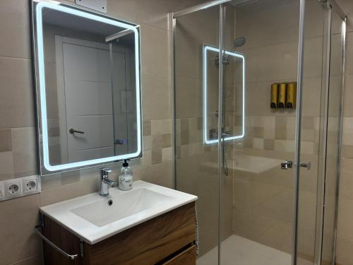 Modern Apartment in Córdoba Center near Train and Bus Station