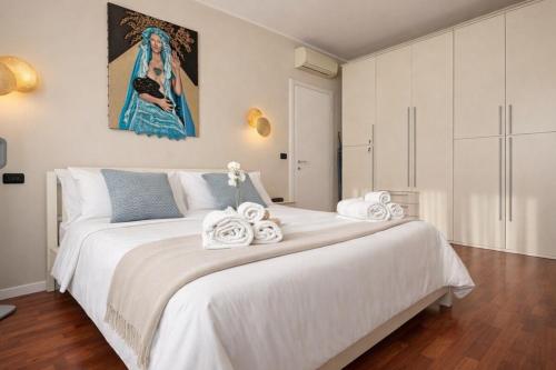 Stylish Milan Retreat at Pop Apartment Portaluppi