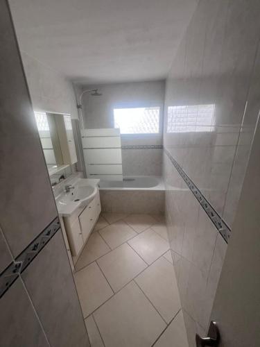 Les Appartements De Lina - Les jardins du Ponant 4 - Self Check-In -