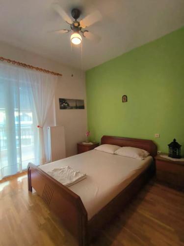 CK Urban Haven 2BR Apartment with Free Parking-10 min to TIF-City Center