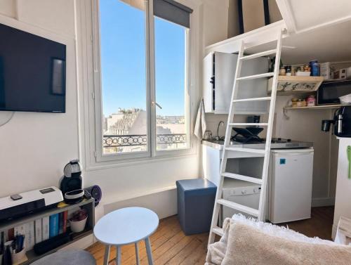 Studio perché et climatisé à Auteuil - 2 pers