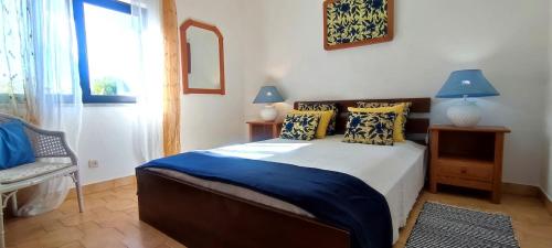 Cozy Villa near Arrifana Beach
