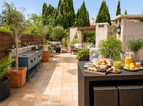 TouchLux Apartments -300m Rooftop Penthouse & Designer Apartment-Cannes