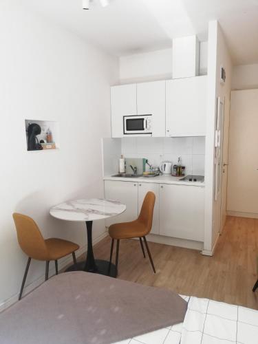Apartments Simple Teslina