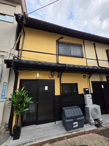 常夏Tokonatsu和風兩層一戶建 3房2廁所1浴室 步行3分鐘到動物園前站 適合家庭和團體