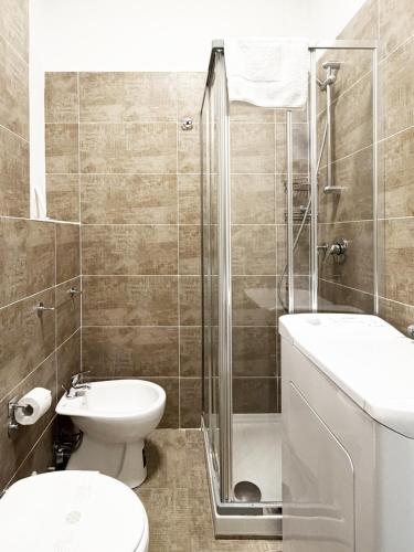 Group Apartments near Duomo - Corso Magenta