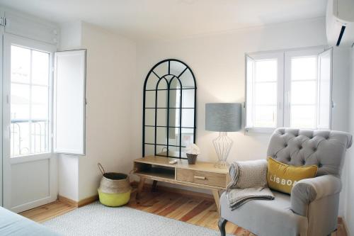 Alfama Apartment with River view