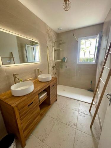 L'échappée - 3 bedrooms - Parking - Garden & Barbecue