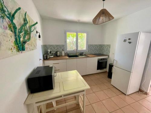 L'échappée - 3 bedrooms - Parking - Garden & Barbecue