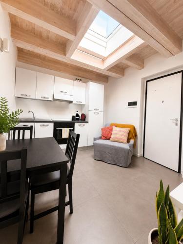 CIAO! Casamilano - Design Loft near Prada and Talent Garden-4 stops to Duomo