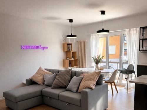 Iconic Lugano - New Modern Apartment with Free Garage and Private Balcony - Mountain View, Fast Wifi and Dedicated Workspace