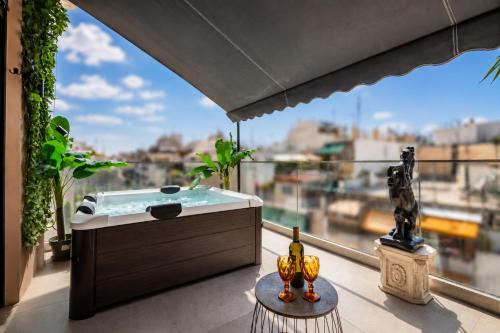 Romantic Luxurious Penthouse Designed Suite