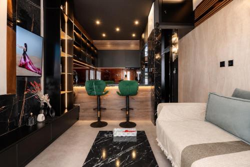 Romantic Luxurious Penthouse Designed Suite