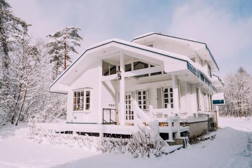 Stylish Hibiki Chalet Hakuba Village Whitegrove