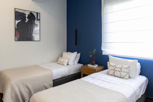 Glyfada Luxury Designed Apartment
