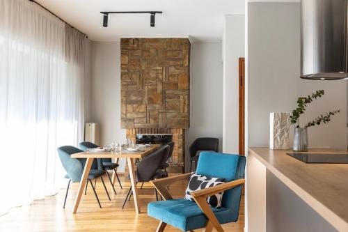 Glyfada Luxury Designed Apartment