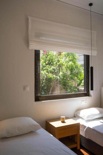 Glyfada Luxury Designed Apartment