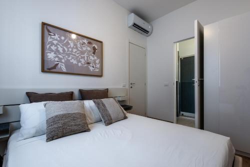StayEasy Ranzoni - 4 Bedrooms, Close to M1 Metro