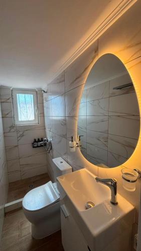 The Boheme Loft - Heated Jacuzzi and Sea View