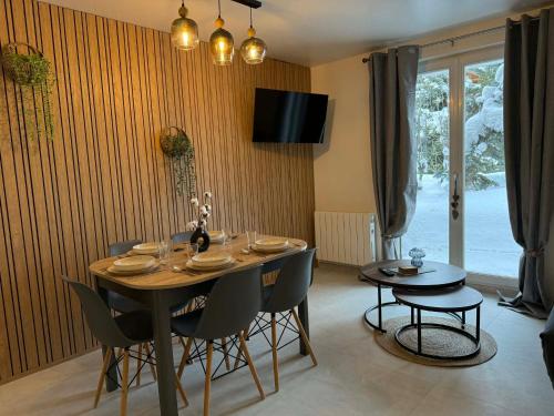 Studio lumineux avec vue sur les pistes