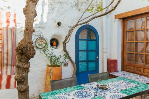 Sunrise House in Granada