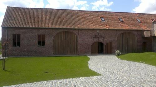 Sint-DenijsにあるB&B De Deugdzondeのギャラリーの写真