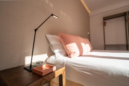 Buganvilia House Faro Carmo Historic Charm