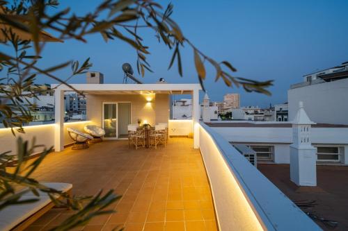 Buganvilia House Faro Carmo Historic Charm