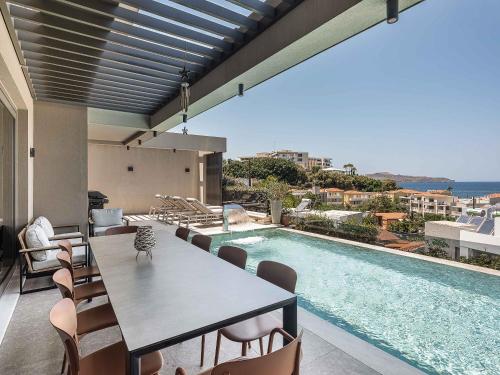 Lusol Seafront Villas - "Free" Heated Pools - Holiways Collection