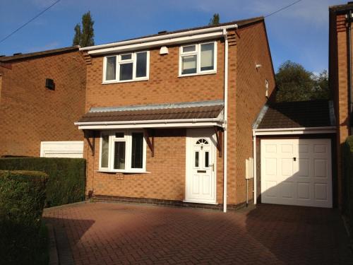 Gallery image of Cosy 3 bed detached house Birmingham in Birmingham