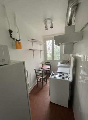 Appartement 3 pièces lumineux près du Père-Lachaise