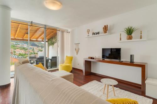 Alfa I Machico Home Bbq, Lounge & Beach Nearby