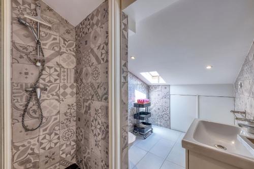 Best location in Nice ALCOVE 1 Bedroom & Terrace