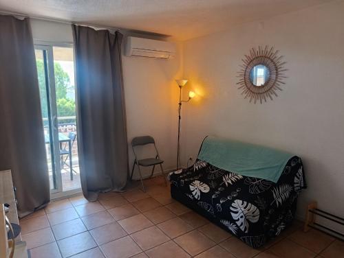 Studio cabine climatisé avec balcon vue mer