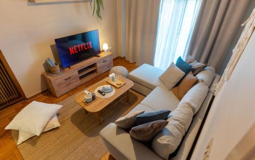 The Downtown Retreat - 2BR