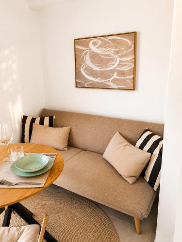 Kallisti Seaside Apartment - 50m from Sandy Beach