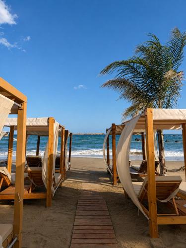 Kallisti Seaside Apartment - 50m from Sandy Beach