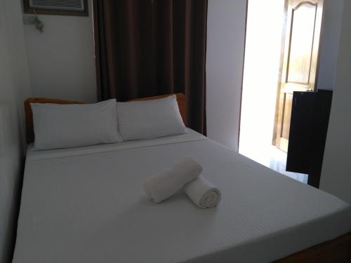 Imagen de la galería de Zenith Inn & Resto Bar, en Anda