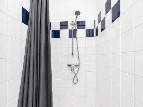 Spacious 2BR Apartment Heart of the City