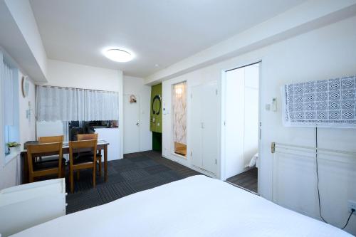 Julian home Shinagawa 5 mins Shibuya 7 mins