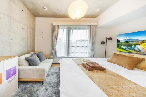 New Open, 4 minutes on foot from Komagome Station on the JR Yamanote Line , 5 minutes to Ikebukuro ,10 minutes to Ueno ,15 minutes to Akihabara , 2 people ,20 sqm