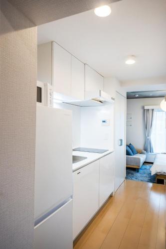 New Open, 4 minutes on foot from Komagome Station on the JR Yamanote Line , 5 minutes to Ikebukuro ,10 minutes to Ueno ,15 minutes to Akihabara , 2 people ,20 sqm