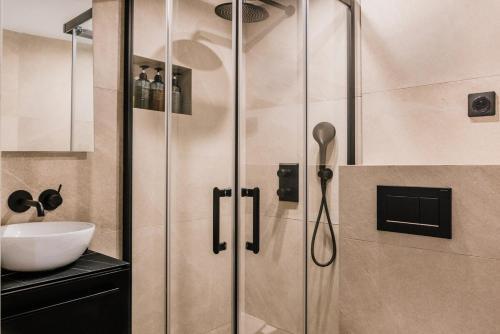 Sweet Studio inside Batignolles