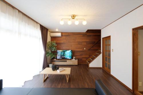 Tokyo Shiinamachi house